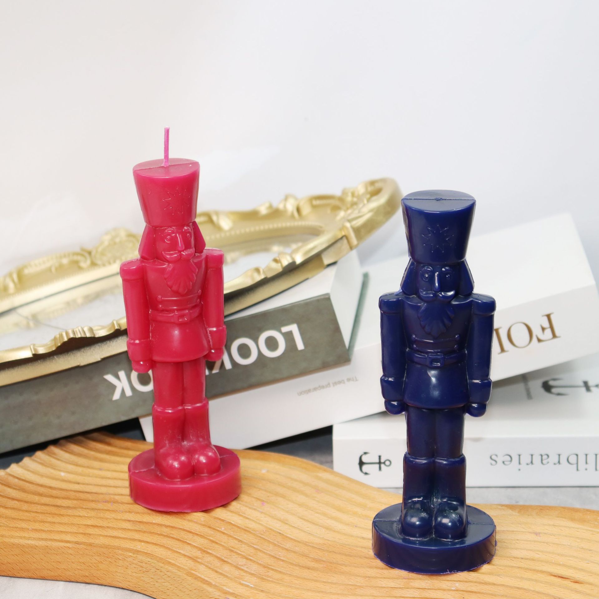 Große Nussknacker-Soldat Plast – Soap Making Scents Bewertung und Preis